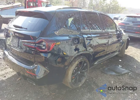 2022 BMW X3 M40I z USA, uszkodzony, nr VIN 5UX83DP02N9K07112
